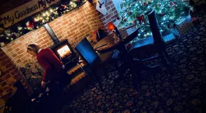 The Red Lion - Image 3