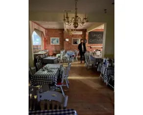 Chatsworth Hotel - Image 2