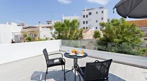 Faro Clara Suites - Image 4