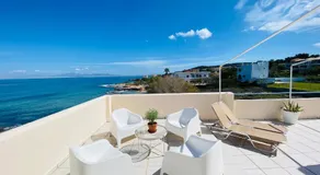 The Beachhouse Apartments - Image 2