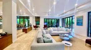 AQUA Beachfront Villa Port Douglas - Image 4