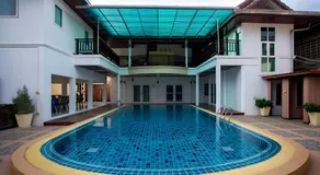 Sea Paradise Hotel Sattahip - Image 2