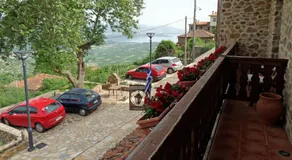 Nimbus Guesthouse - Image 4