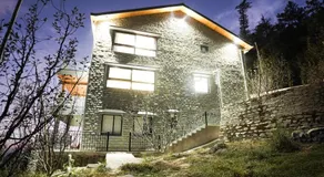 DanCenter Villa Mihika I Premium 5BHK I Orchard I Chef I Shimla - Image 5
