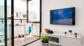 Beachfront Apartment Siesta 21 San Agustin Playa by VillaGranCanaria - Image 2