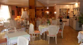 Le Central - Image 2
