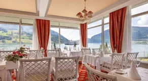 Olden Fjordhotel - Image 4