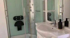 Insolite avec piscine Au Bonheur Comtois - Image 2