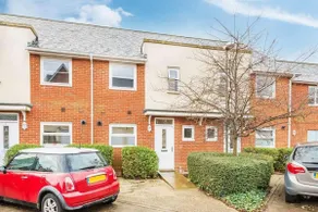 Redhill,Sleeps9,Parking,17minsLGW30 to London - Image 5