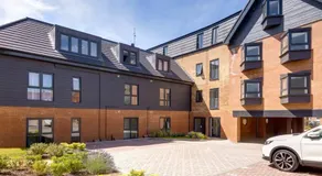 Stevenage Luxury 1Bed Apartment - Sleeps 4-WIFI-Free Parking- By JM Short Lets & Serviced Accommodation - Image 4