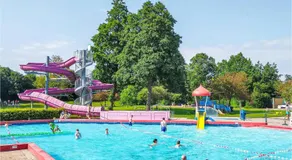 Stelle Maris, Nice place in Heinkenszand, 2 bedrooms, outdoor swimming pool, WIFI smart TV and privacy - Image 4