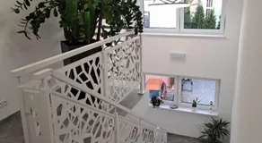 SOLEK, Apartamenty hotelowe i pokoje gościnne ze śniadaniem, przyjazne zwierzętom, wyjątkowe, z widokiem na Jezioro Jamno i w bardzo bliskiej odległości od morza - Image 5