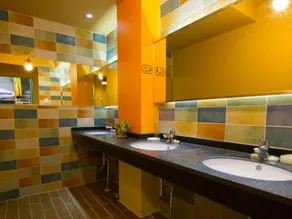 UWA Guesthouse - Image 3
