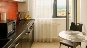 Lumina Park Residence by Nicolle Apartments - Image 2