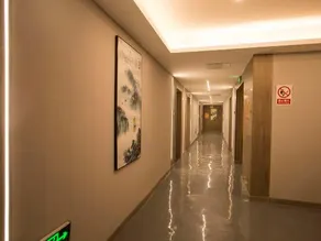 YUN-HE-JINGHOTEL - Image 5