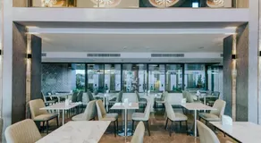 Arista Hotel Ubon - Image 5