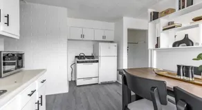 Westlake Getaway Apartment - Image 2