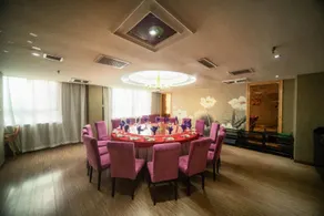 Qingquan Hotel - Image 4