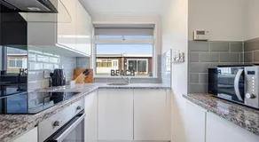 17 Norton Park - Image 2