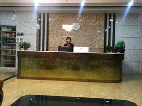 Luliang Starlight Hotel - Image 2