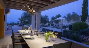 Villa Borsa Secluded Retreat with Sea Views Gym - Image 5