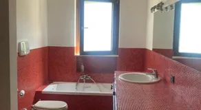 Villa sul mare con piscina privata - Image 4