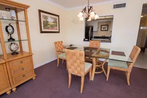 Palm Beach Waterfront Suites - Image 5