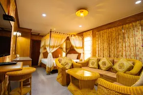 Chatsuree Boutique Resort - Image 2