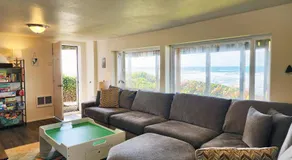 Ocean Front Nye Beach House! Hot Tub! Dog Friendly! - Image 2