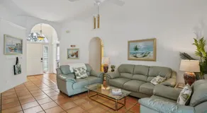 Relaxed Tropical NAPLES Retreat 5 mi to Beach home - Image 2