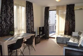 Amphora Palace Apartment Complex - Image 4