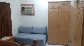 Men-only house in Khor Fakkan - Image 2
