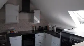 The Square Guest Apartment - Image 5