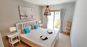 Serena Luxury House - Image 2