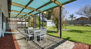 Bonnyvale Beach Shack- Pet friendly, walk to the beach! - Image 4