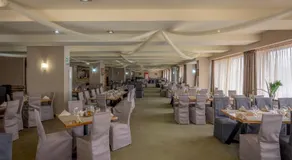 Snezhanka Hotel Pamporovo - Half Board & Swimming pool - Image 4