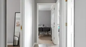 Luxurious 2BR Apt near O2 arena & Excel London with Parking Facilities - Image 4