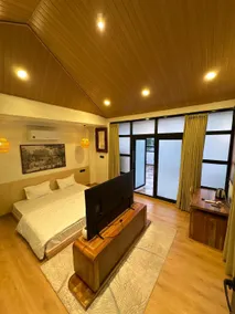 Manihar Farm Jaipur - Indo Chinese room - Image 2