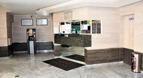 Hotel Del Rey - Image 2