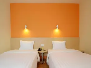 7 Days Inn Luoyang Railway Station Wangcheng Avenue - Image 5