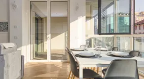 Suites in Financial District - Parking - Image 3
