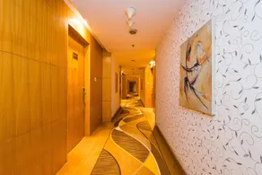 Qindao Business Hotel - Image 5