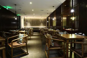 Xun Hotel - Image 4