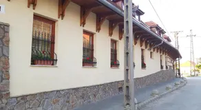 Sasi Apartmanház - Image 2