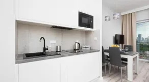Apartments Warsaw Wola Business Center by Noclegi Renters - Image 3