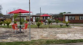 Gulf Crest Motel - Image 3
