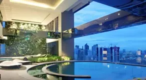 Elegant Stylish 1 Bedroom Balcony City and Manila Bay view FREE Sauna Pool GYM Makati - Image 3