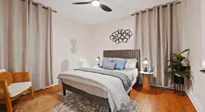 New Elmhurst Gem - Game Room & Amazing Yard - Image 2