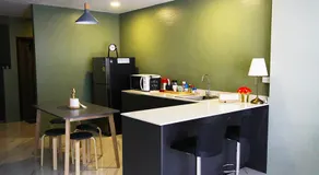 398 HOSTEL - Image 2