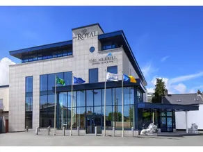 Royal Hotel Bray - Image 1